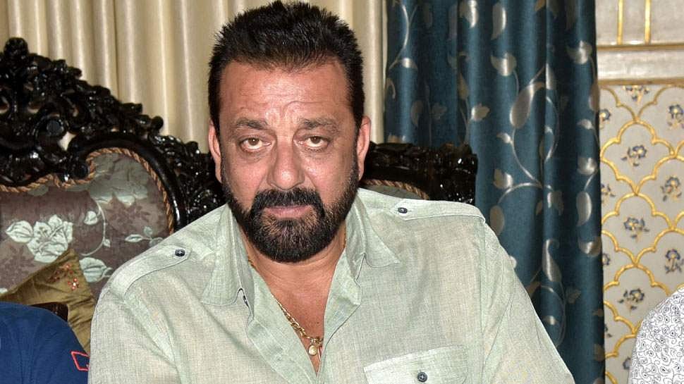 இப்படியும் நடக்குமா! சொத்து முழுவதையும் தனக்கு பிடித்த நடிகருக்கு உயில் எழுதி வைத்துவிட்டு உயிர்நீத்த ரசிகை!