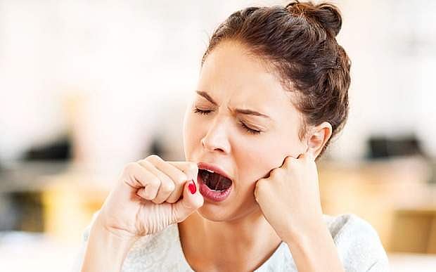 வழக்கத்தைவிட அதீத சோர்வாக உள்ளதா? லிவர் பிரச்னைக்கான அறிகுறிகள் இவை!