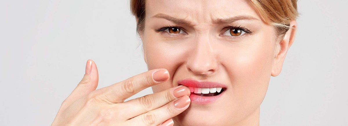 பற்கள் தானாக ஆடுகின்றனவா? இதோ தீர்வு!