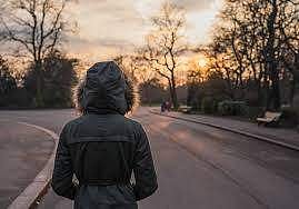 பெண்கள் தங்கள் மீதான பாலியல் தாக்குதல்கள் பற்றி புகார் அளிக்க முன்வர வேண்டும்!