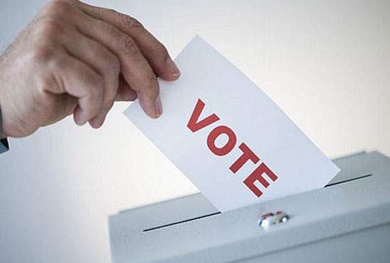 தனியார் ஊழியர்களுக்கு தபால் ஓட்டு வழங்கப்படுமா?