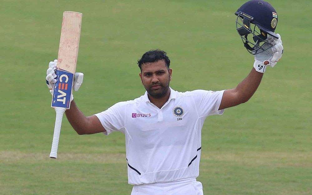 ரோஹித் ஷர்மா சிக்ஸருடன் இரட்டைச் சதம் விளாசல்