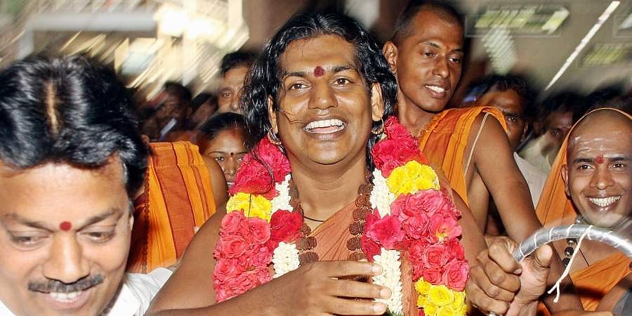 நித்தியானந்தாவுக்கு புளூ கார்னர் நோட்டீஸ்! இதுபோல 8 நிறத்தில் நோட்டீஸ் இருக்கிறது!