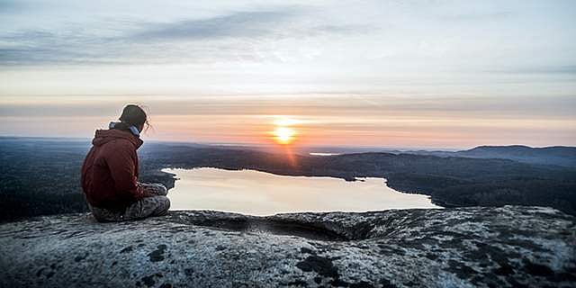 மன அமைதி வேண்டுமா? தினமும் செய்யுங்கள் ஹிப்னோ தியானம்!