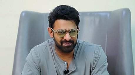 அழைக்கிறார் பிரபாஸ்... டார்லிங் ஃபேன்ஸுக்கு இன்ஸ்டா ஆஃபர்!