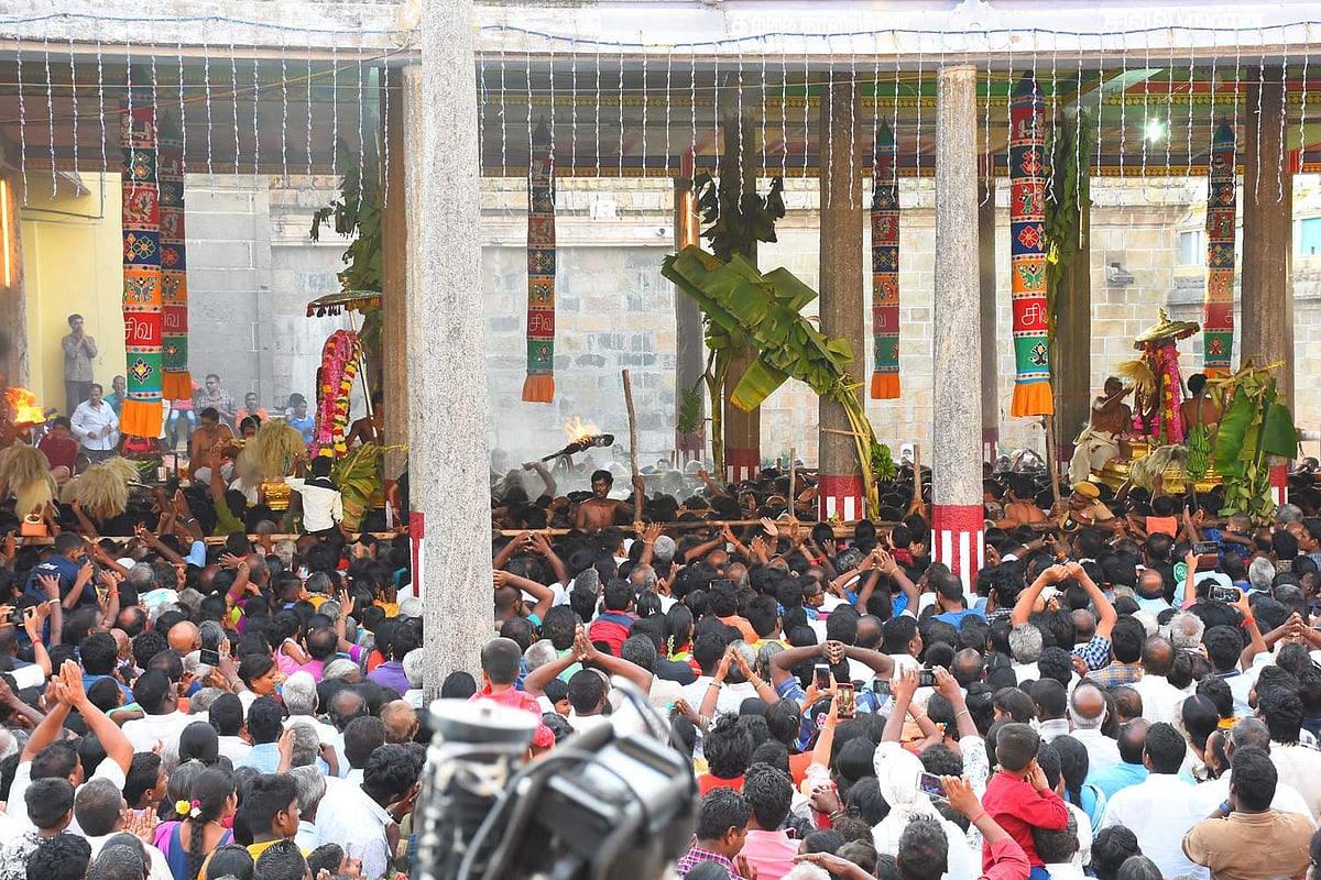 சிதம்பரம் ஸ்ரீநடராஜர் கோயில் ஆருத்ரா தரிசனம்: பல்லாயிரக்கணக்கான மக்கள் பங்கேற்பு!