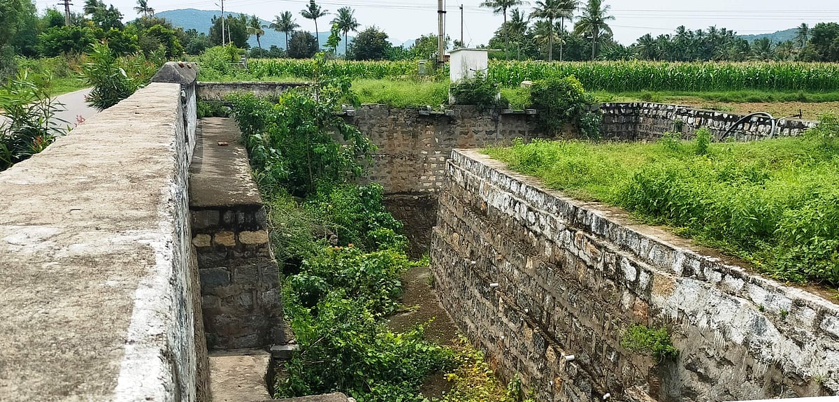 ஆங்கிலேயர் ஆட்சியில் மக்களின் தாகம் தீர்க்க விவசாயி அமைத்த நடைகிணறு!