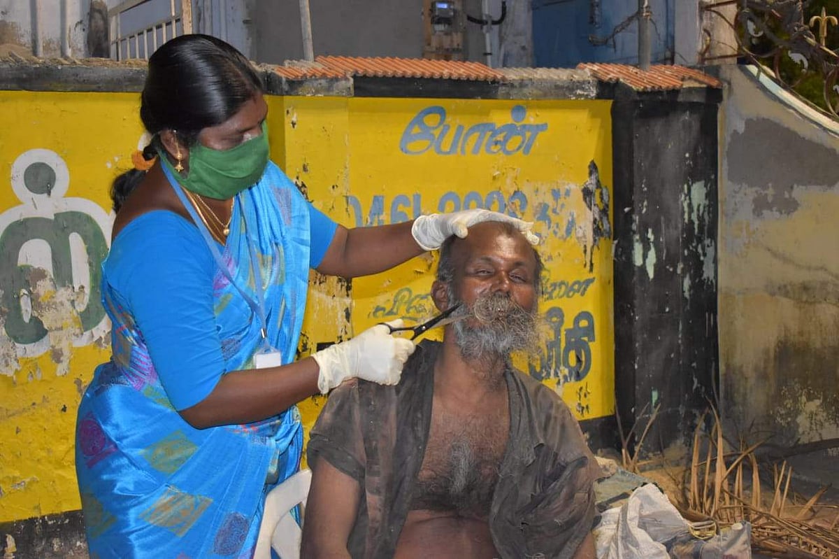 மனநலன் பாதிக்கப்பட்டவரை 23 ஆண்டுகளுக்குப் பிறகு குடும்பத்துடன் இணைத்த கரோனா