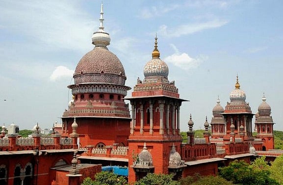 தூத்துக்குடியில் பசுமை தாமிர உற்பத்தி ஆலை அமைக்க அனுமதி கோரிய வழக்கு: மத்திய, மாநில அரசுகள் பதிலளிக்க உத்தரவு