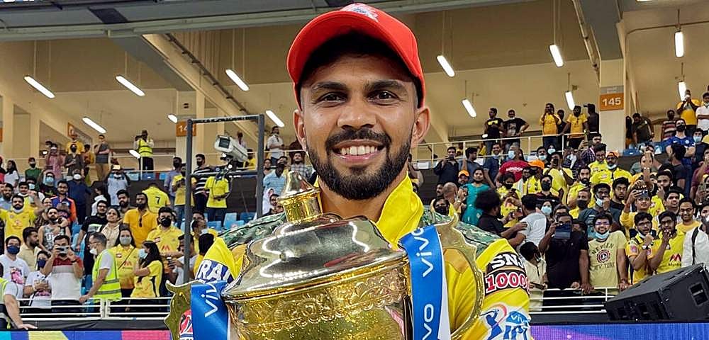 ருதுராஜ் கெயிக்வாட்: சின்ன கல்லு பெரிய லாபம்!