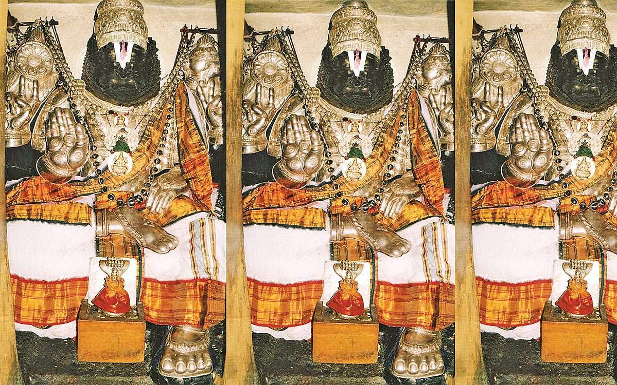 சிங்கக் குகைக்கு சீர்!