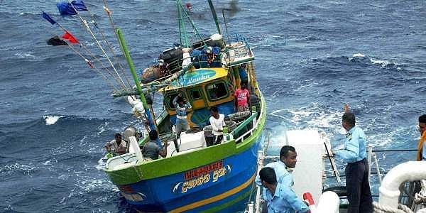 தமிழக மீனவர்கள் இந்தியர்கள் இல்லையா?