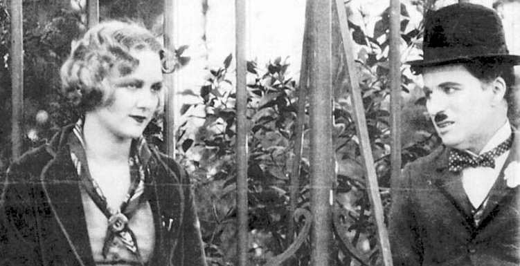 சார்லி சாப்ளினின் 132-வது பிறந்தநாள்: மெளன நாயகன்