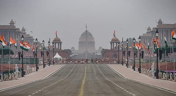 குடியரசு தினத்தில் இயங்கிய 78 நிறுவனங்கள் மீது வழக்கு!