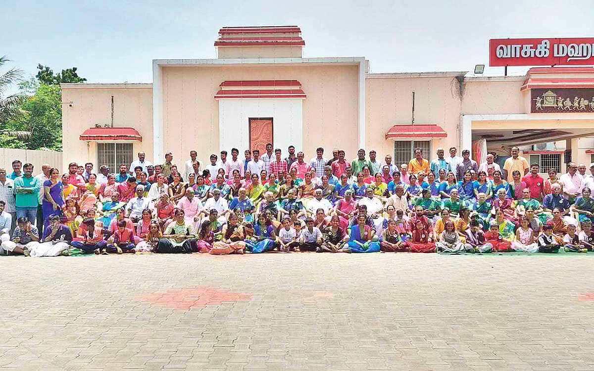 ஆசை ஆசையாய் இருக்கிறதே!