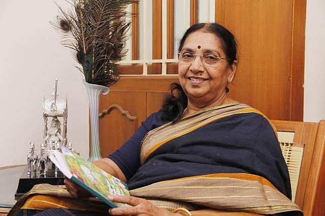 சுப்புலட்சுமி ஜெகதீசன் விலகக் காரணம் என்ன?