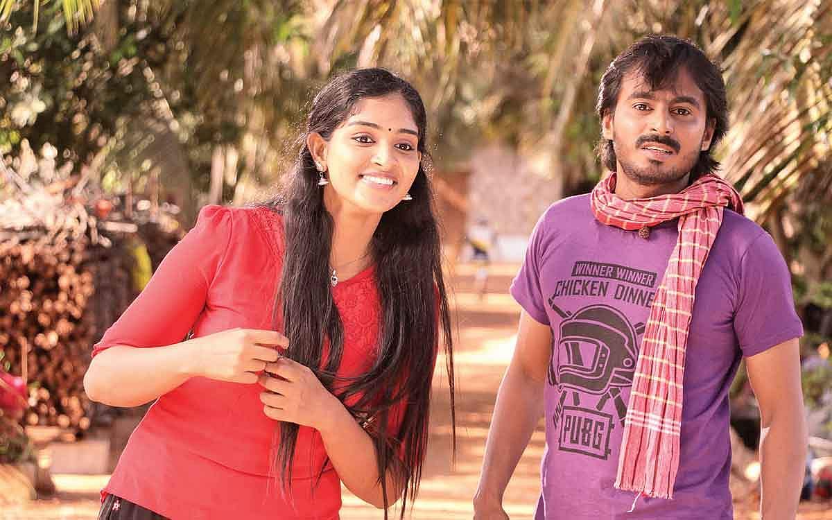 பெண்களுக்கு நம்பிக்கை தராத சமூகம் !