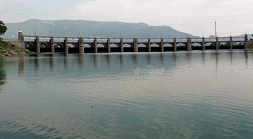 அணைகளைப் பாதுகாப்போம்