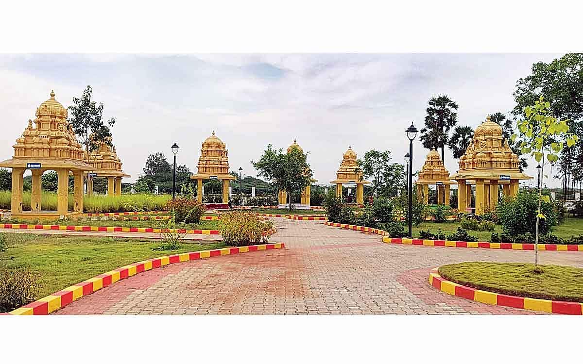 அழகிய ஆன்மிகப் பூங்கா..!