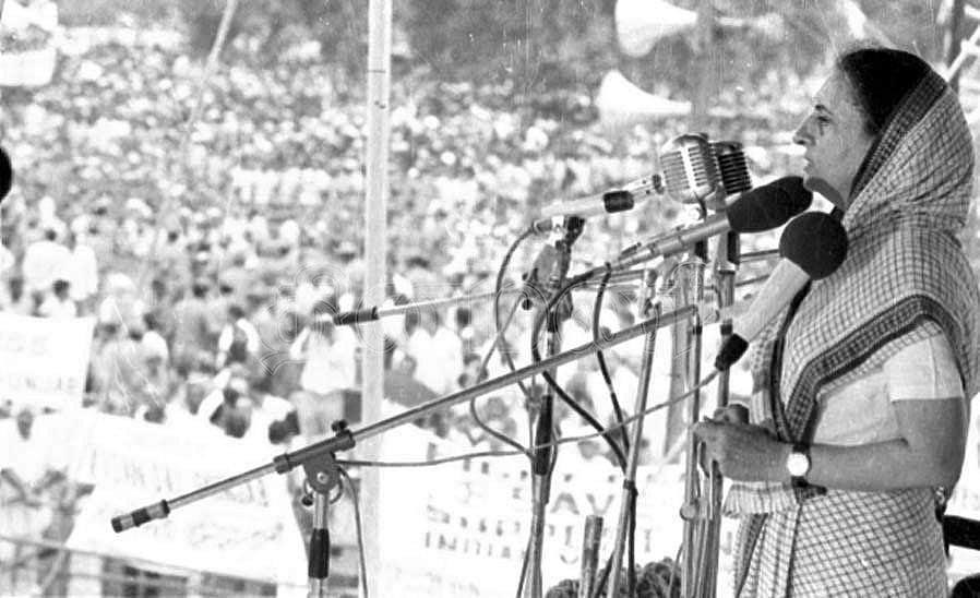 இந்திராதிகாரம் பிறந்த கதை! - 4 : ஜூன் 14, 1975 - ஒருபோதும் கலங்க மாட்டேன்!