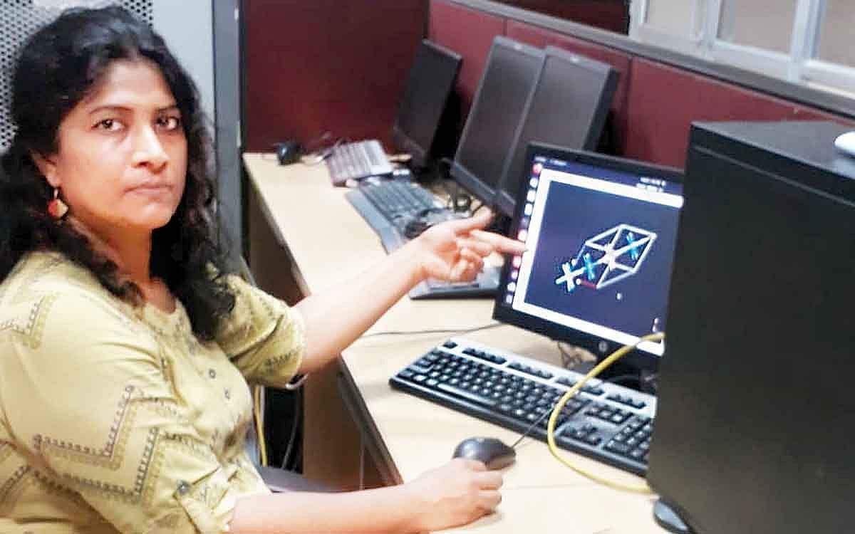 நிலவில் சோறூட்டும் காலம்!